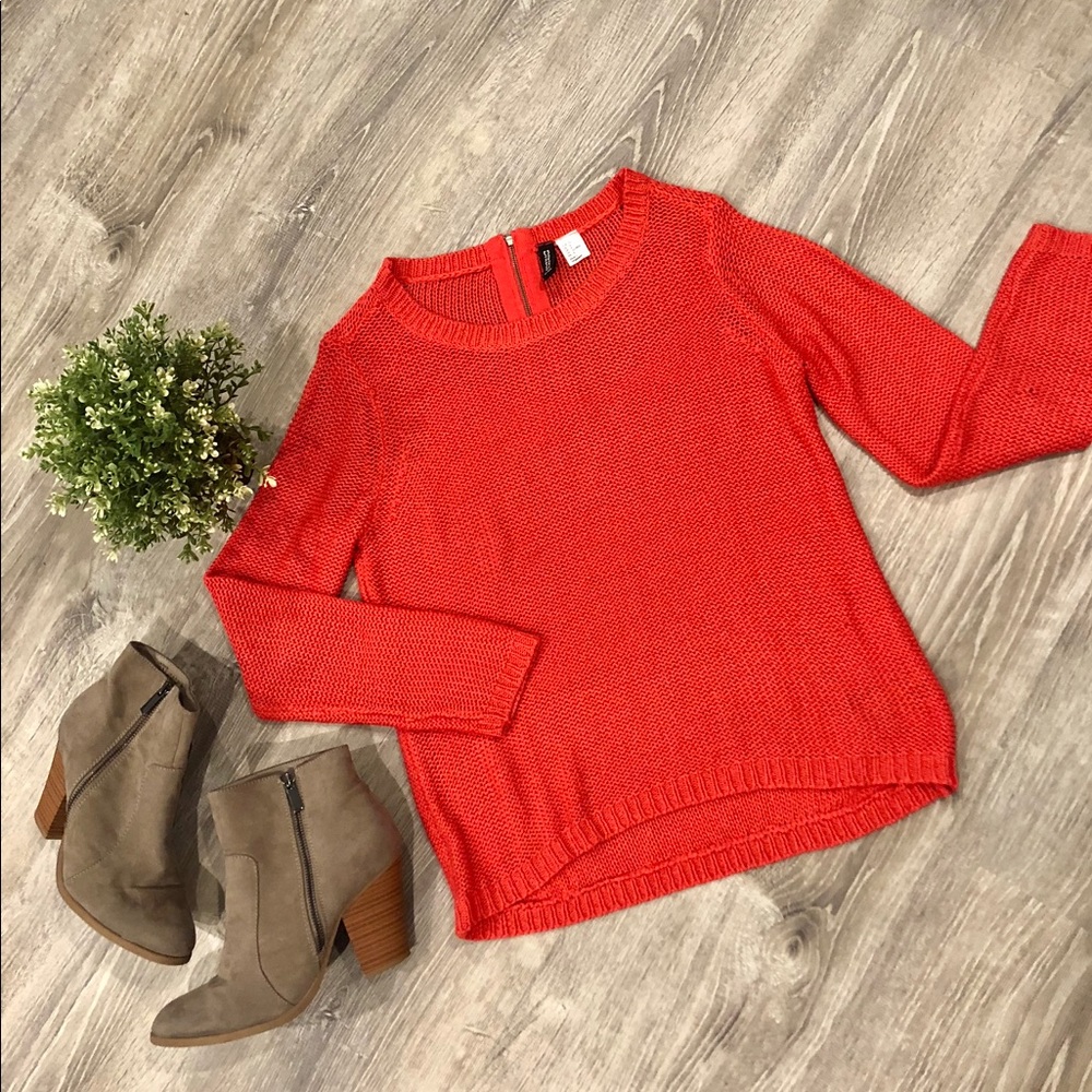 🌟H&M Burnt Orange Knit Sweater